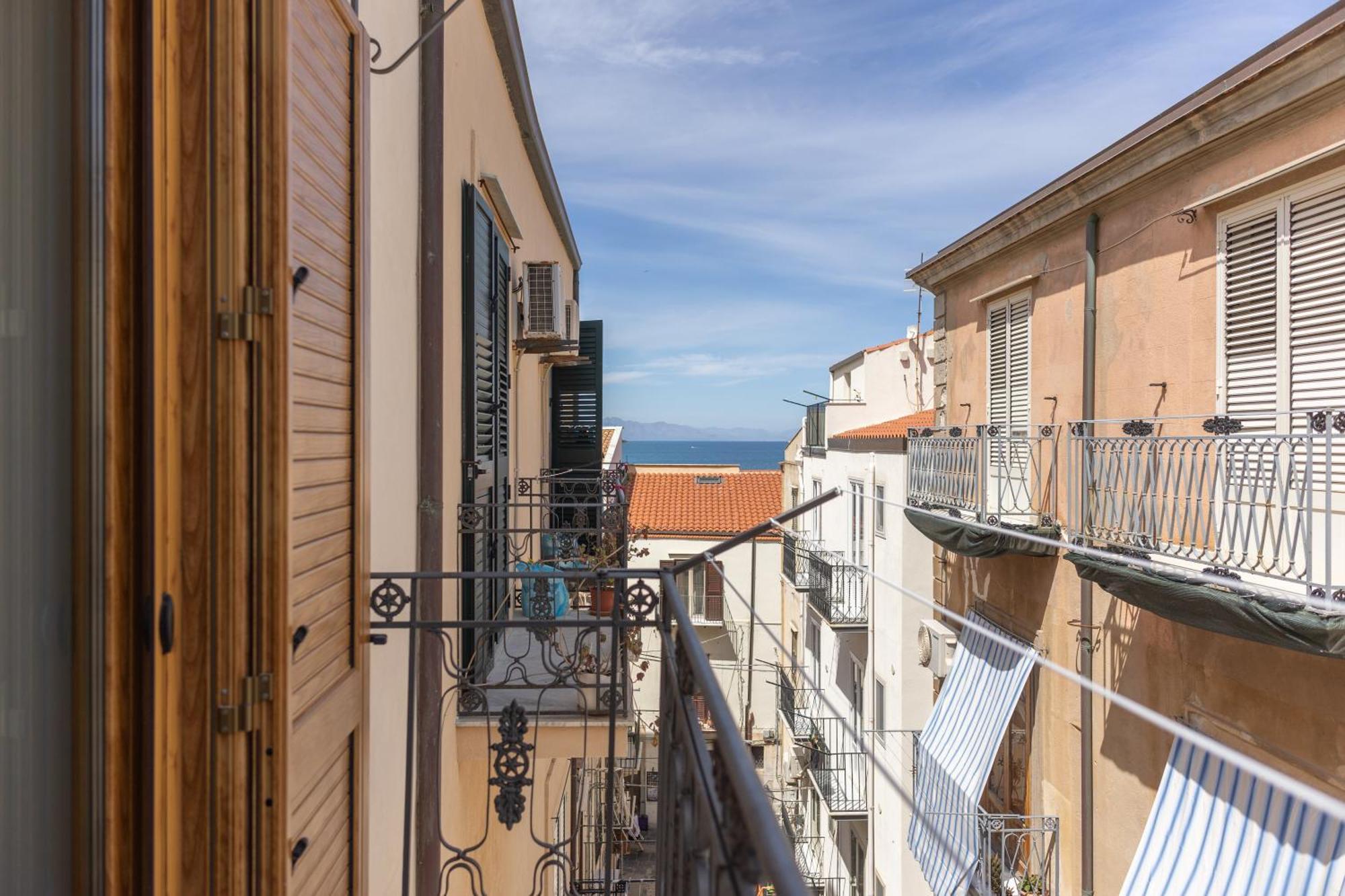 Cortile Gioeni Apartment Cefalú Exterior foto